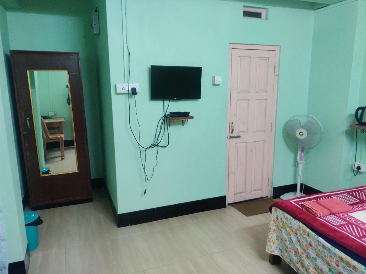 Travellers Bed And Breakfast Shillong Exterior foto