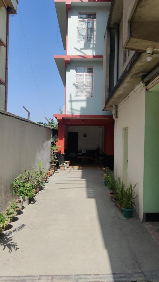 Travellers Bed And Breakfast Shillong Exterior foto